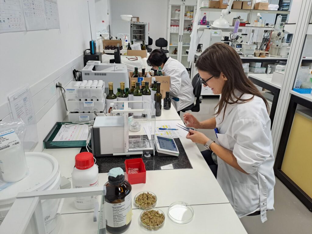 Laboratorij za analizo oljčnega olja